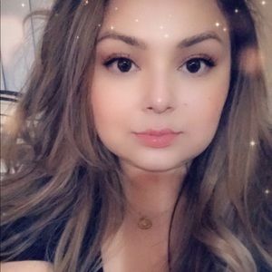 Meet your Posher, Natalia